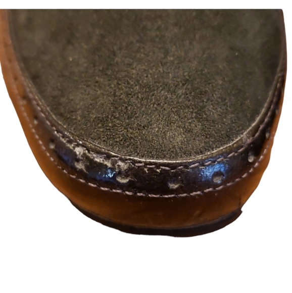 Clark's Artisan Diamond Cameo Green Suede Booties - Picture 11 of 11